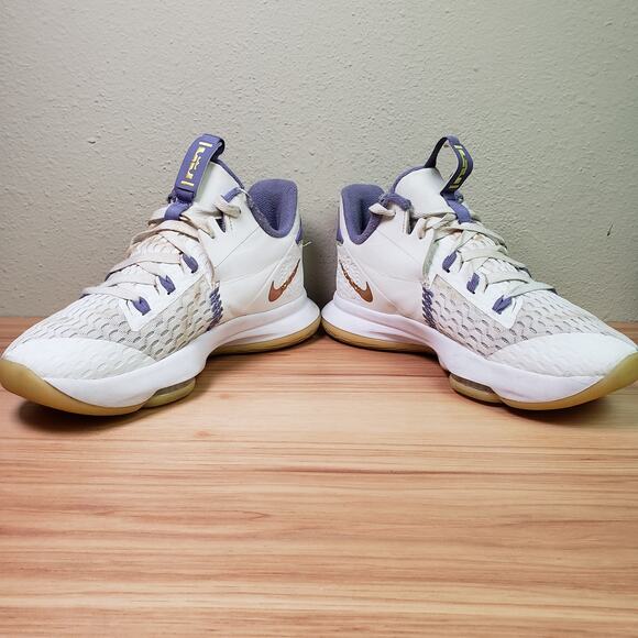 Nike Men\'s 8.5 Lebron Witness 5 Shoes Lakers‎ White Purple Basketball Sneakers main image 15